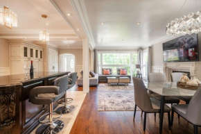 Luxury 3 bedroom Toronto Villa